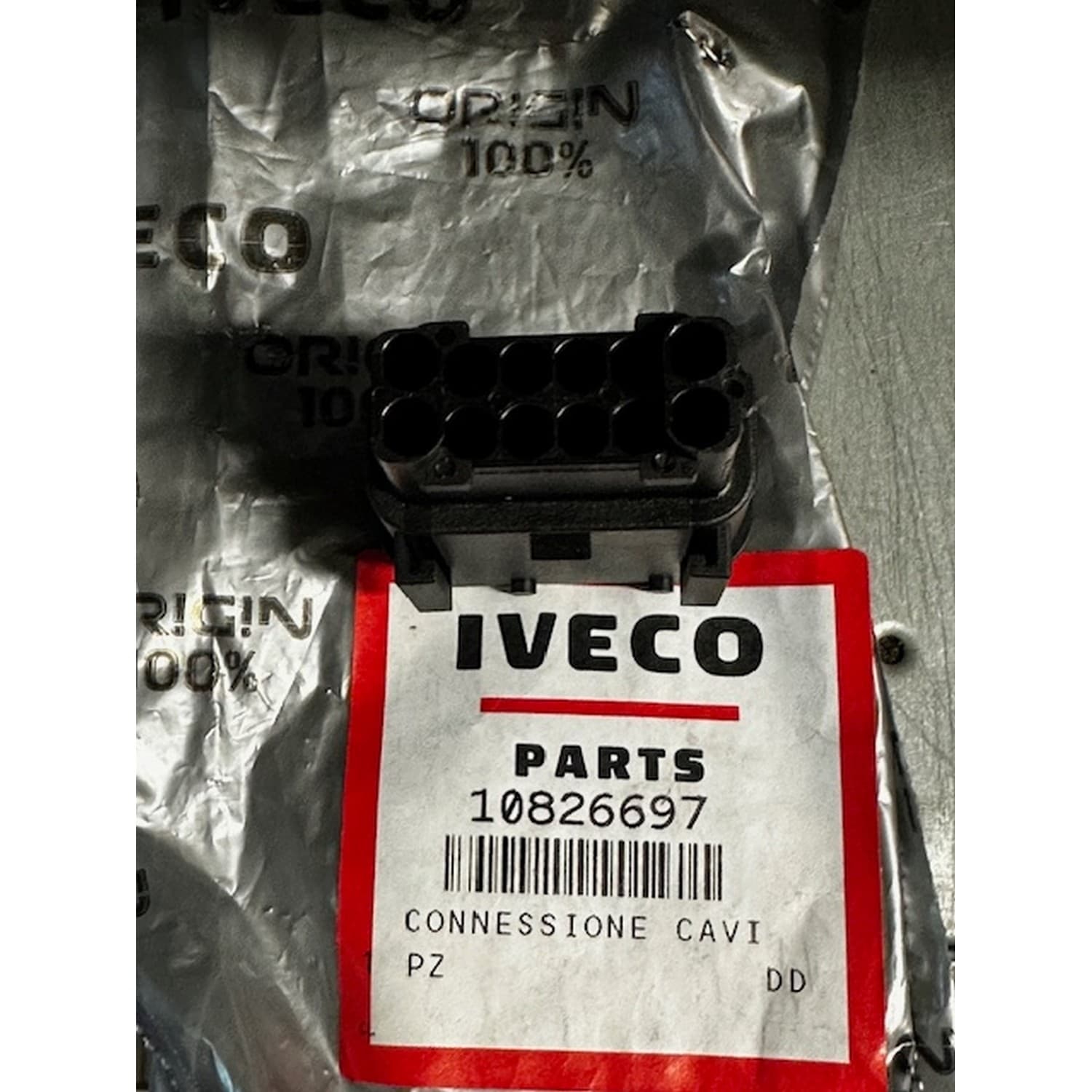 Kostka elektryczna 10826697 IVECO