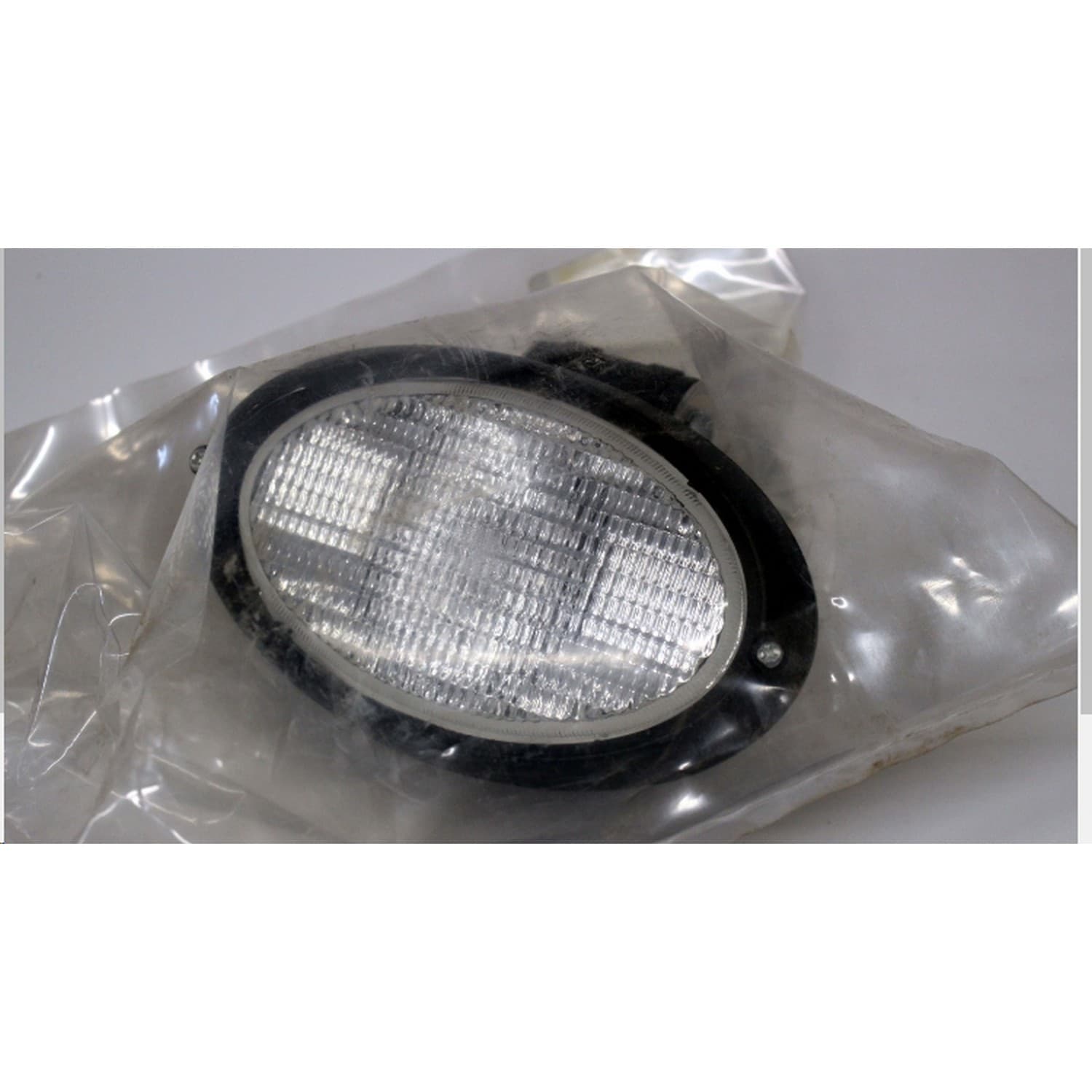 Lampa robocza M6, M7