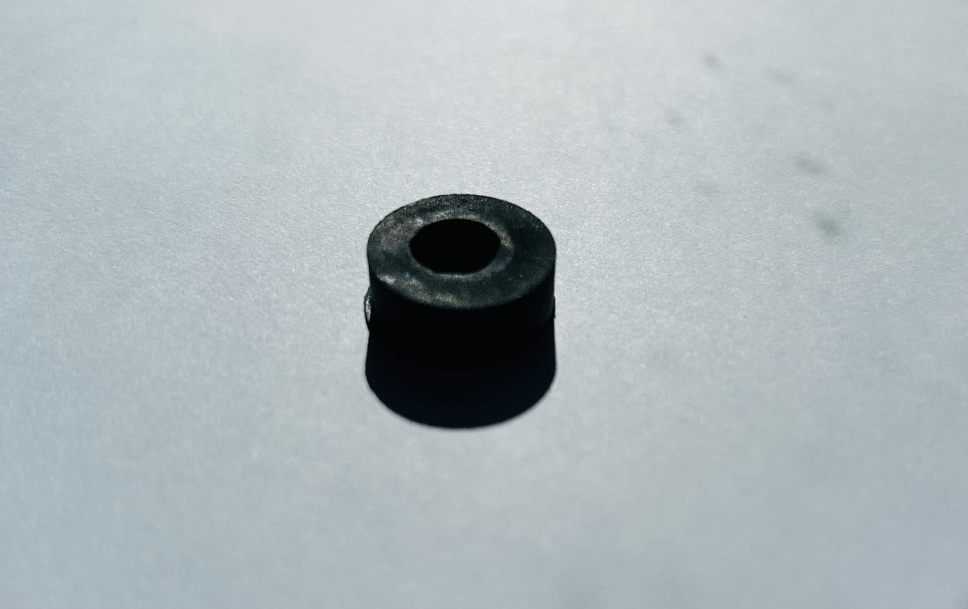 Podkładka dystansowa gumowa 6x16x9 mm 