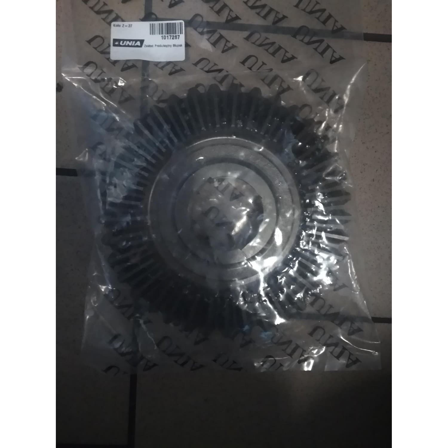 Koło z=37  KORNIK/D300955 Unia Famarol Oryginał