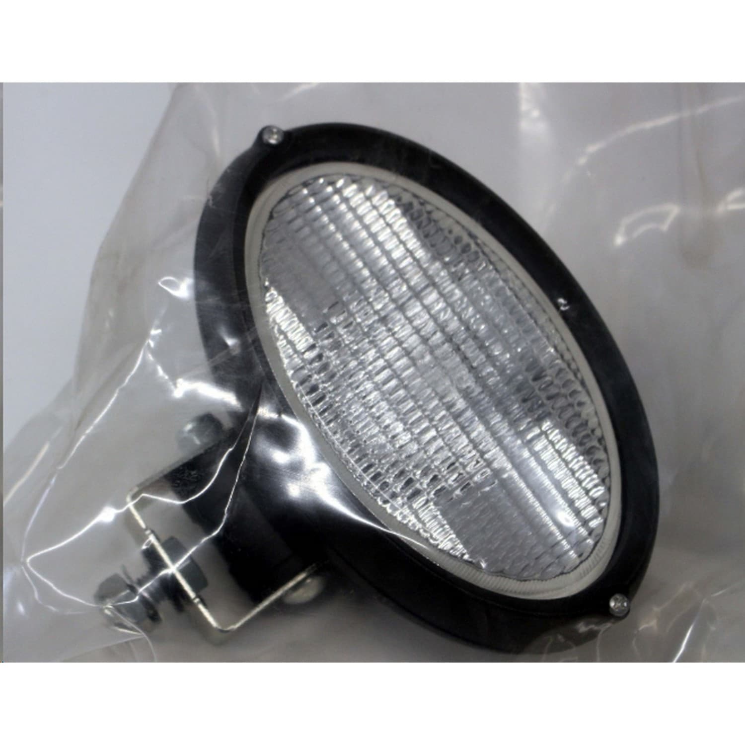 Lampa robocza M6, M7